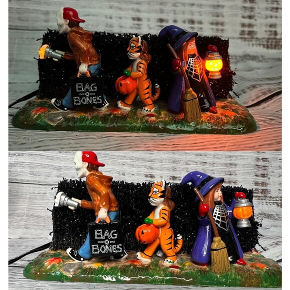 Department 56 Halloween Village Lighting Up Halloween Accessory Works! With Box - Picture 1 of 16